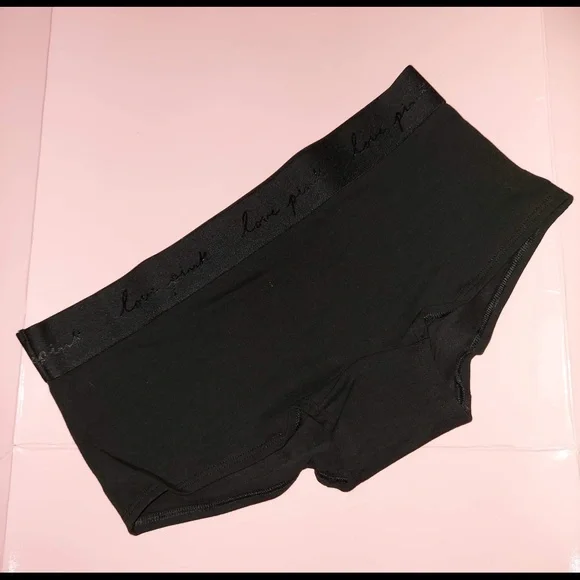 PINK Shortie Size Medium NIP - Picture 10 of 10